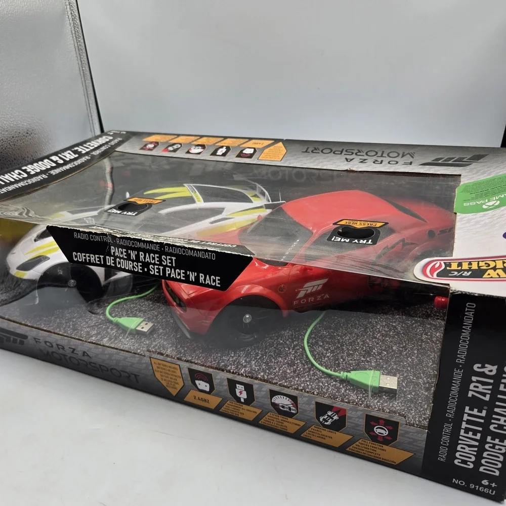 New Bright RC 2 Cars Forza Motorsport Dodge Challenger & Corvette New Race Set